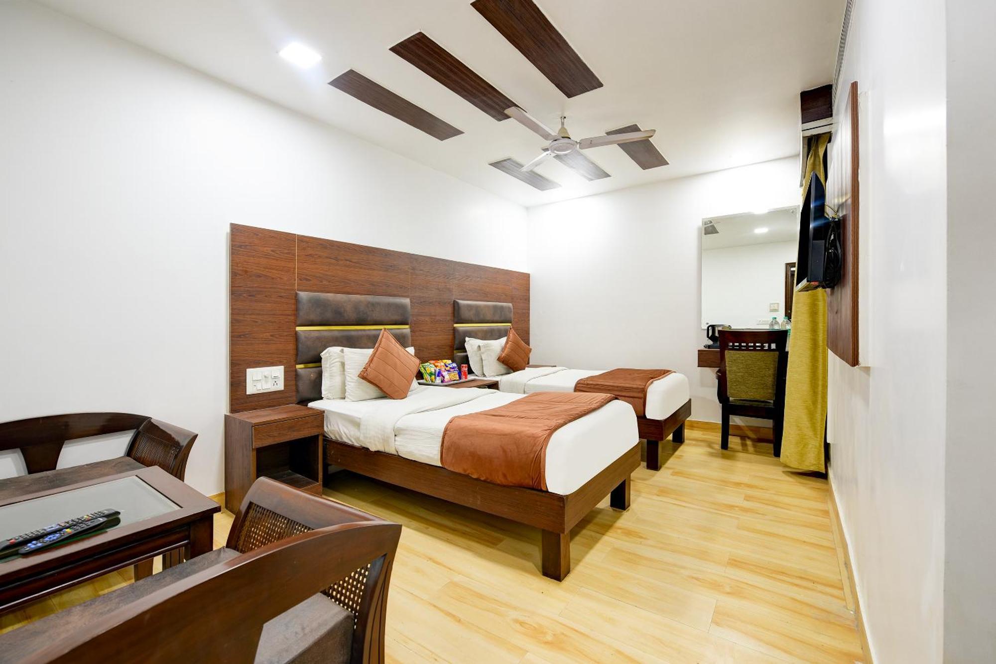 Staybook South Delhi New Delhi Buitenkant foto
