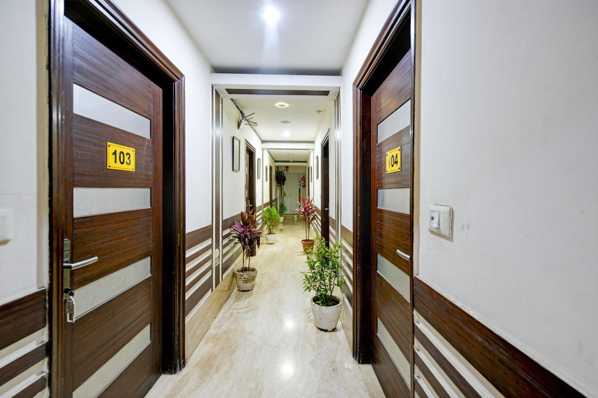 Staybook South Delhi New Delhi Buitenkant foto